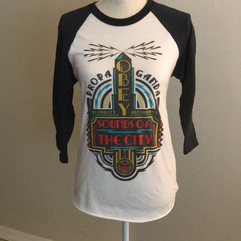 Obey black white baseball tee M